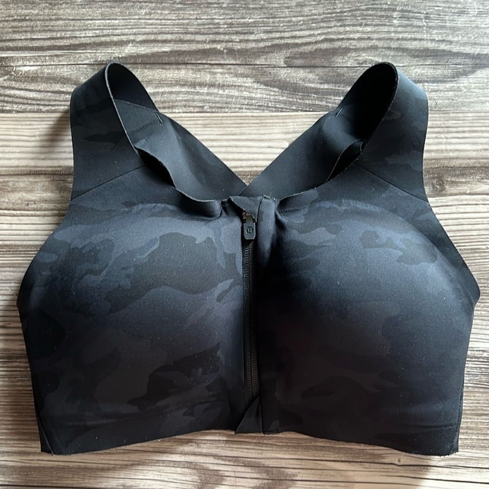 Lululemon Enlite Bra *Zip Front Incognito Camo Multi Grey